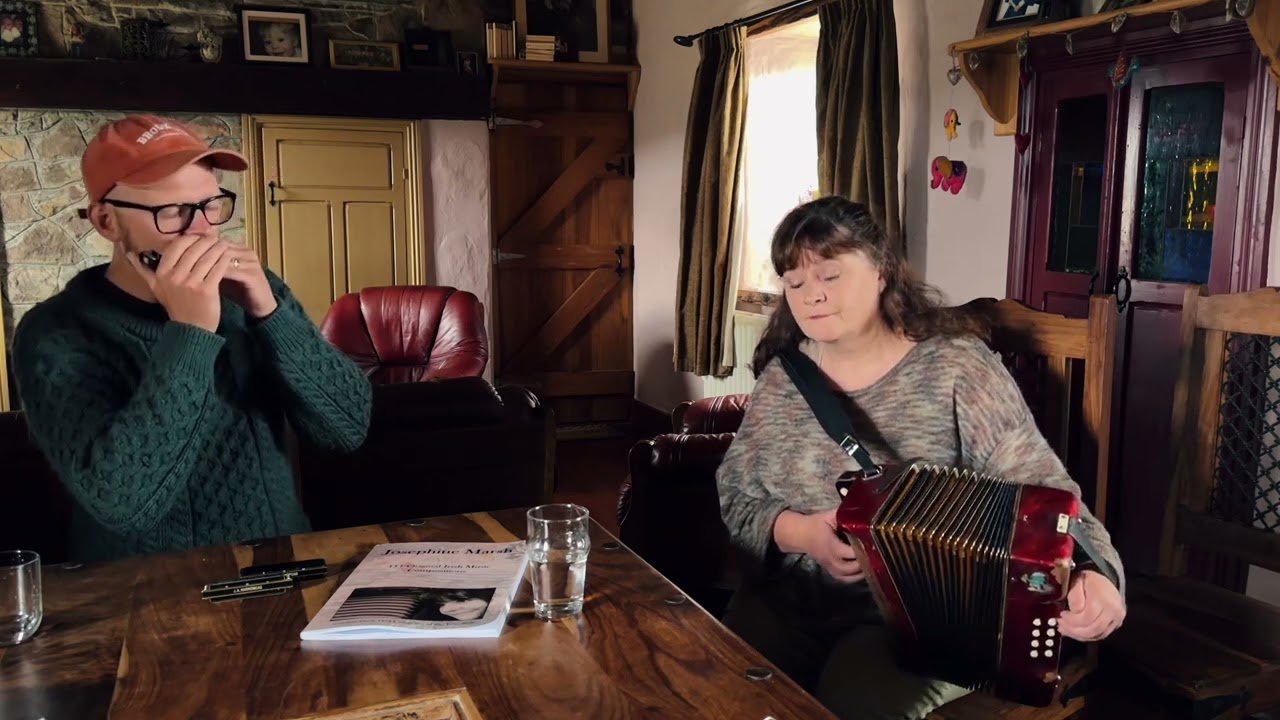 Josephine Marsh & Joel Andersson - Off to the hunt