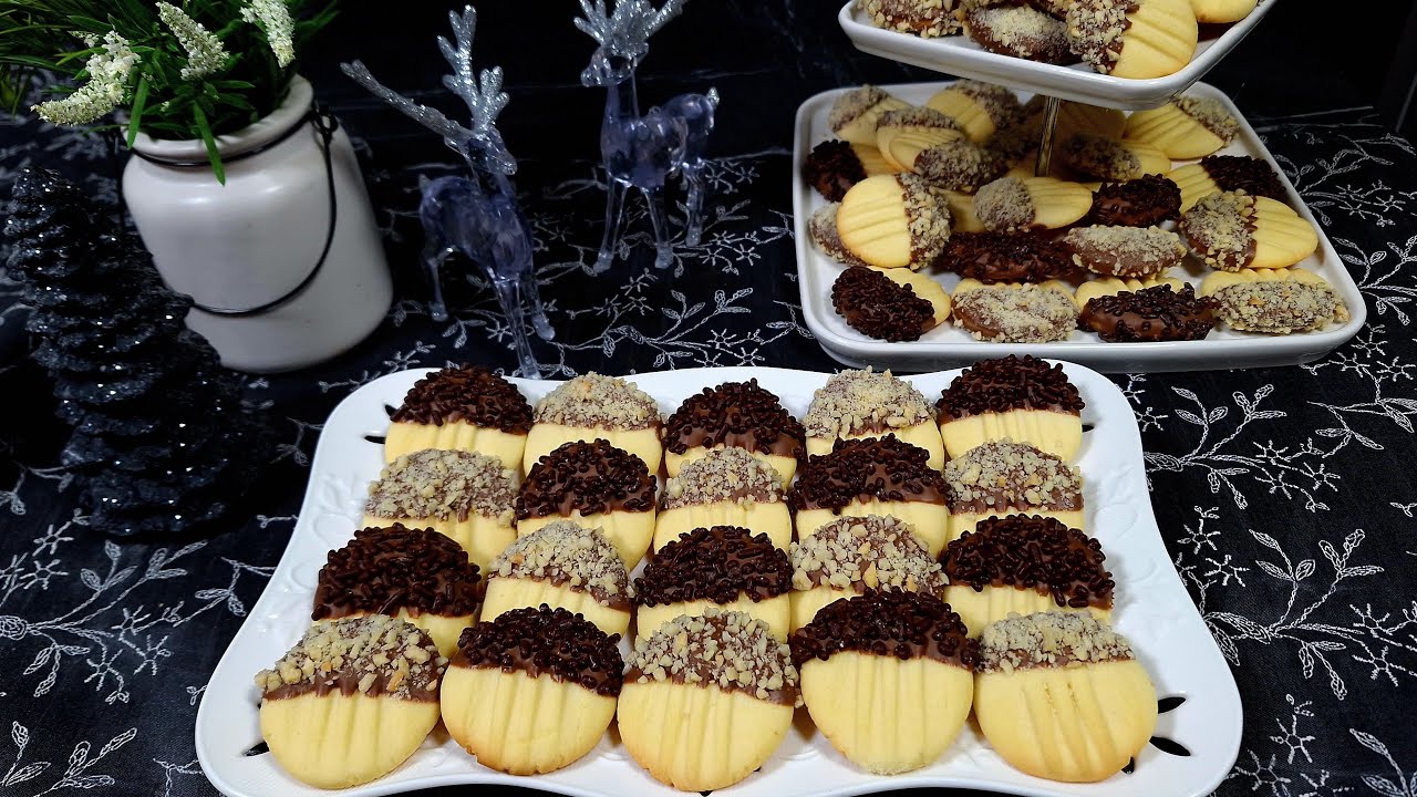 Простой рецепт рождественского печенья: «Кошачьи лапки» !