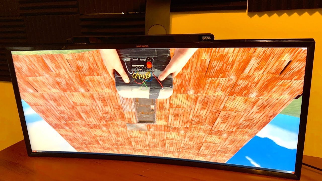 I tried RAIDING with my SCREEN FLIPPED UPSIDE DOWN...