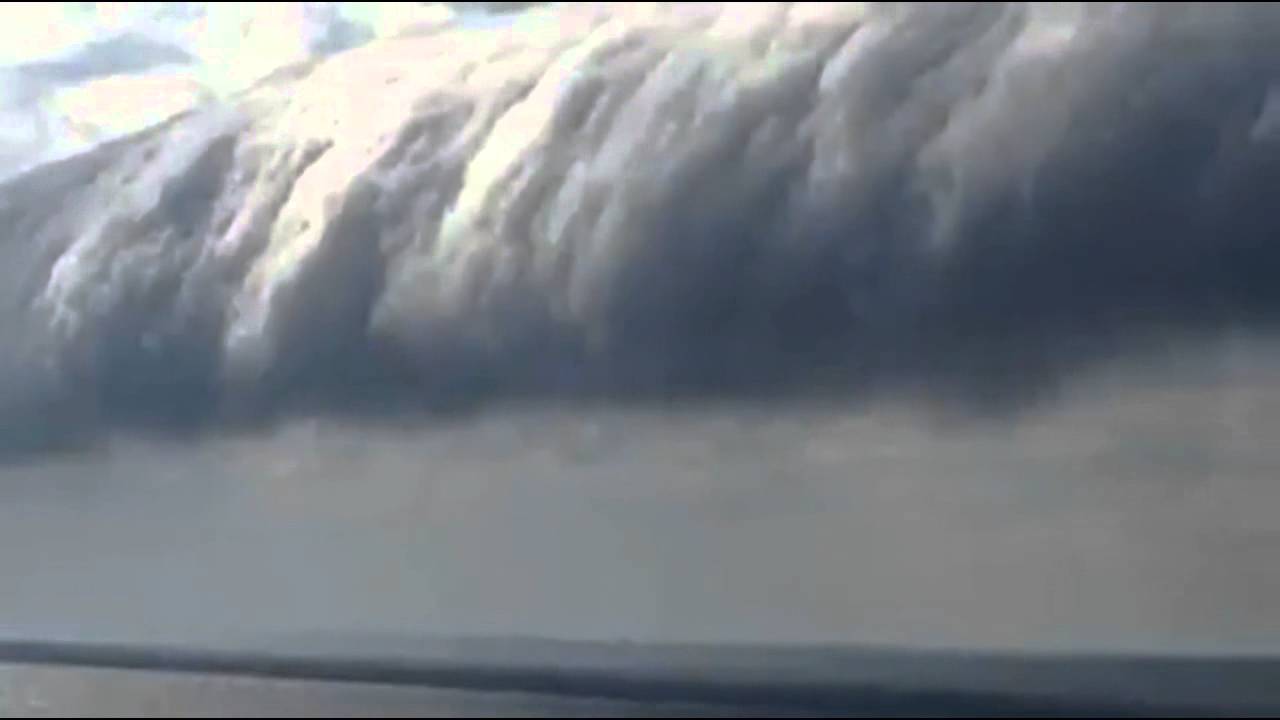 Roll cloud captured on video in Northern Michigan