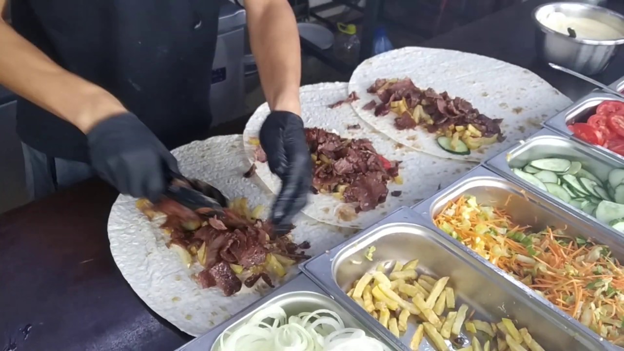 How to make Turkish doner kebab ? (Salçalı lavaş Döner/Hatay döneri)