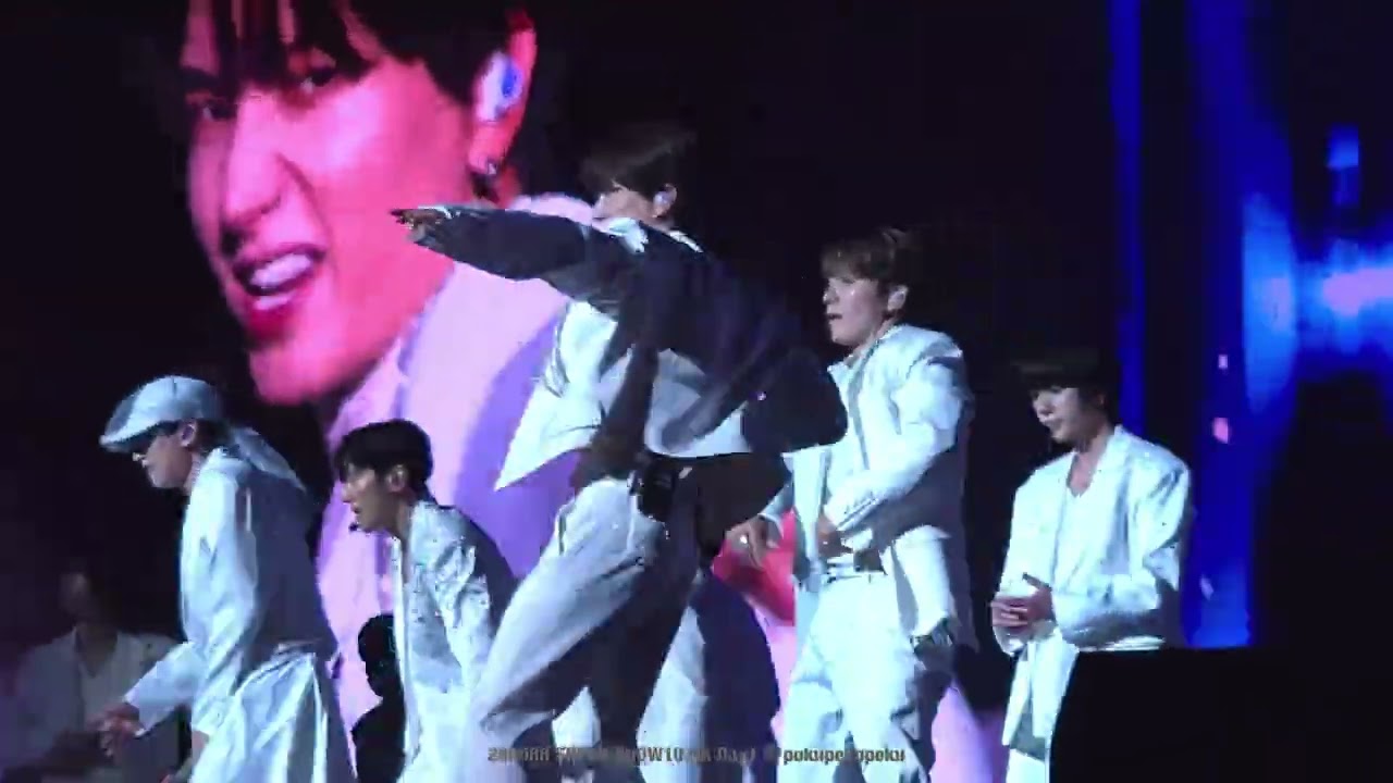 [4K• FANCAM]250905 SuperJunior SuperShow10 HONGKONG Day1 「BLACK SUITS」