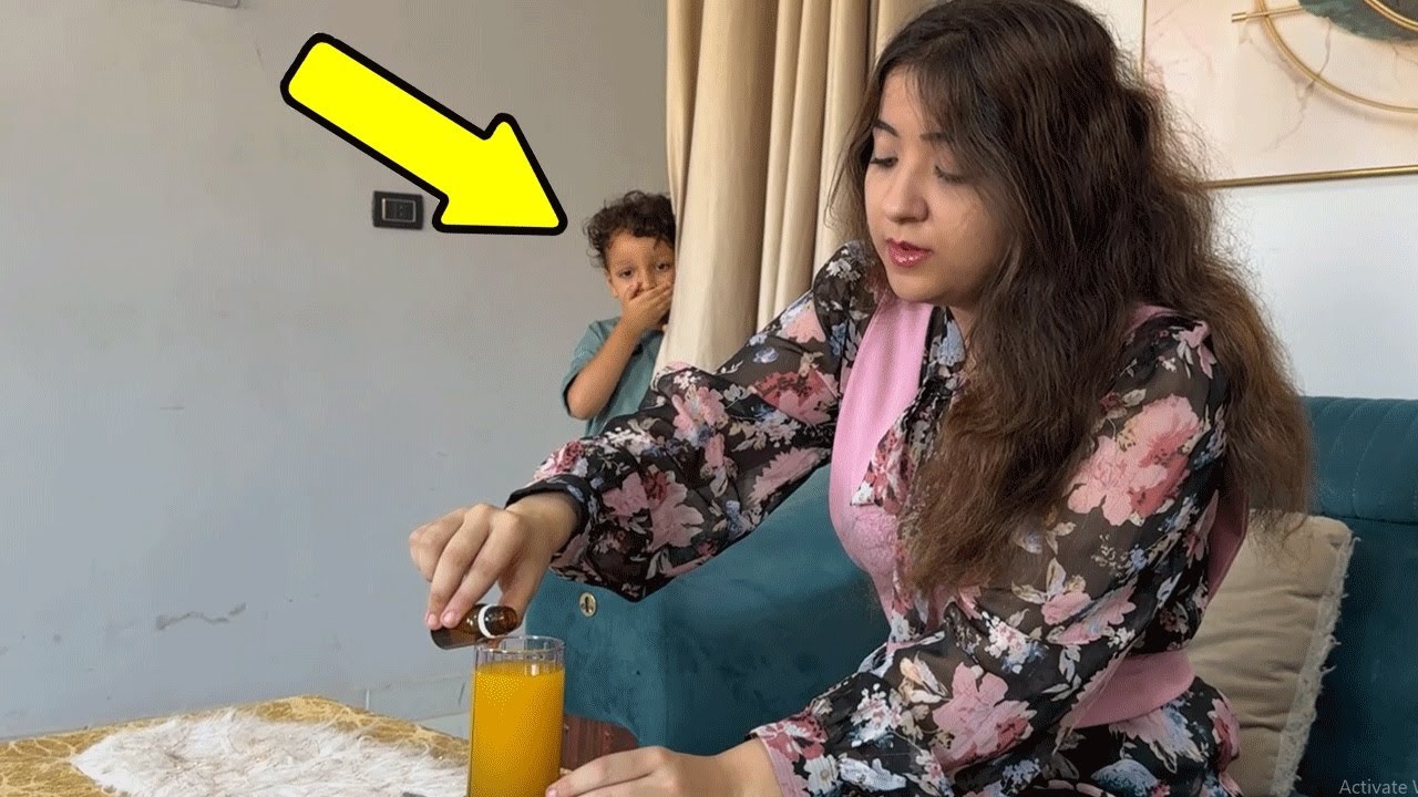 طفل ينقذ ابوه من مراته قبل ما تسمّمه .. شوفوا عمل اى! سبحان الله