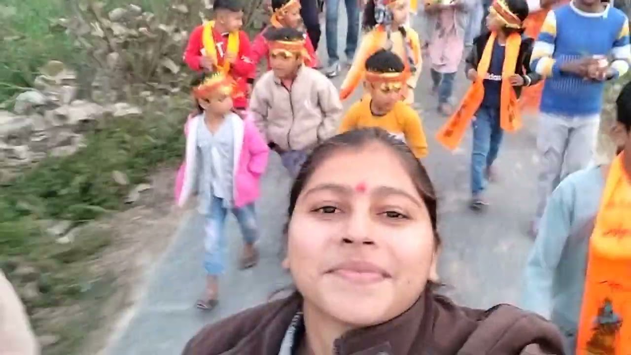 Aaj pratham divas me kalash yatra  makanpur। Bishdhan 