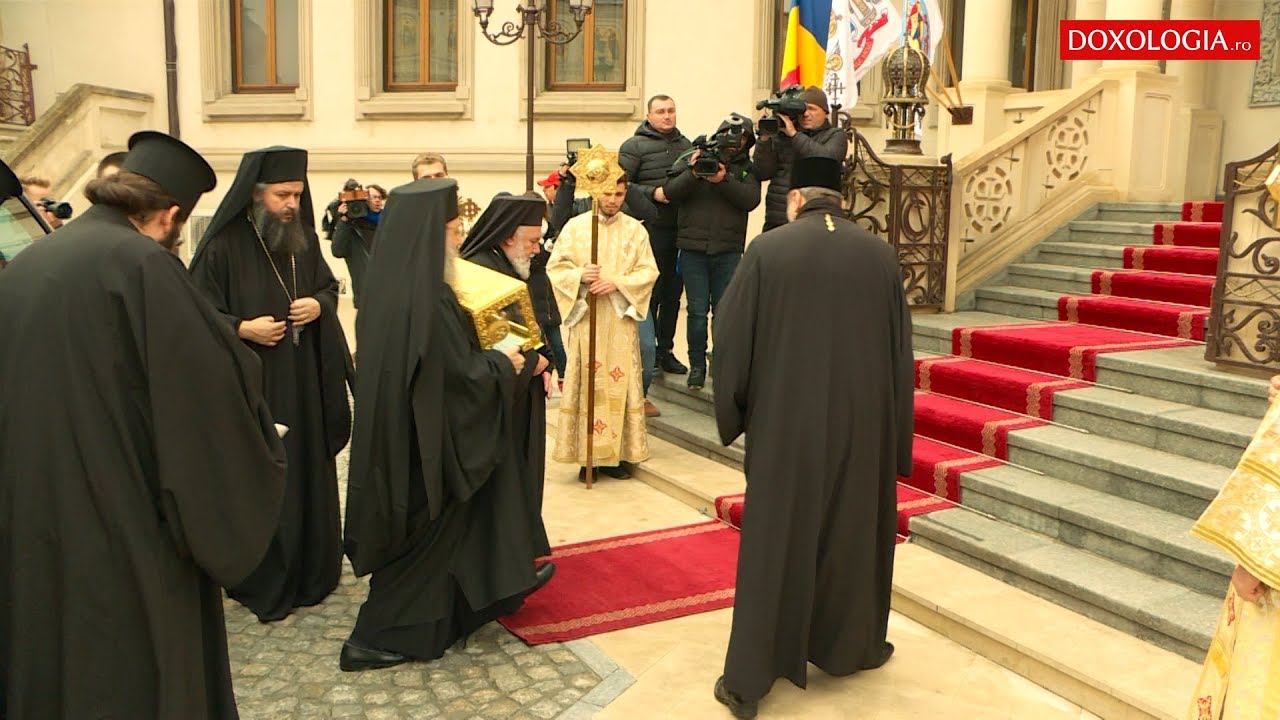 Patriarhul Ecumenic a ajuns la București