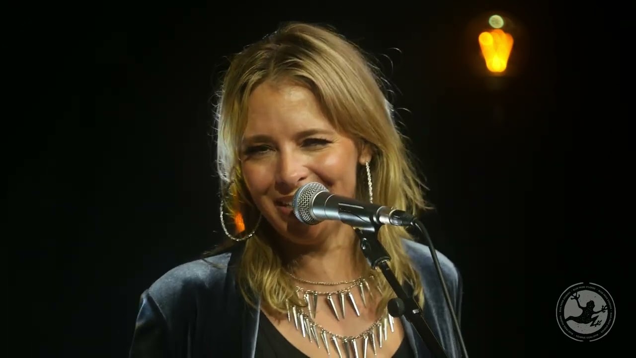 This singer WOWED the crowd! 
