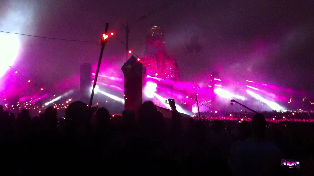 Defqon.1 Festival 2011 HD End Show Laser+Firework Noisecontrollers