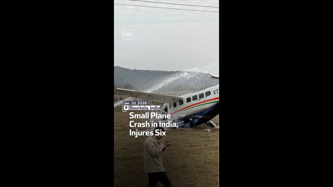 Small Plane Crash in India, Injures Six
