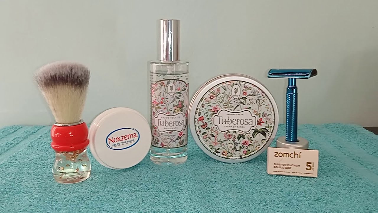 Rasatura tradizionale con Noxzema, Zomchì, Tuberosa, pearl. #rasaturatradizionale #skincareroutine