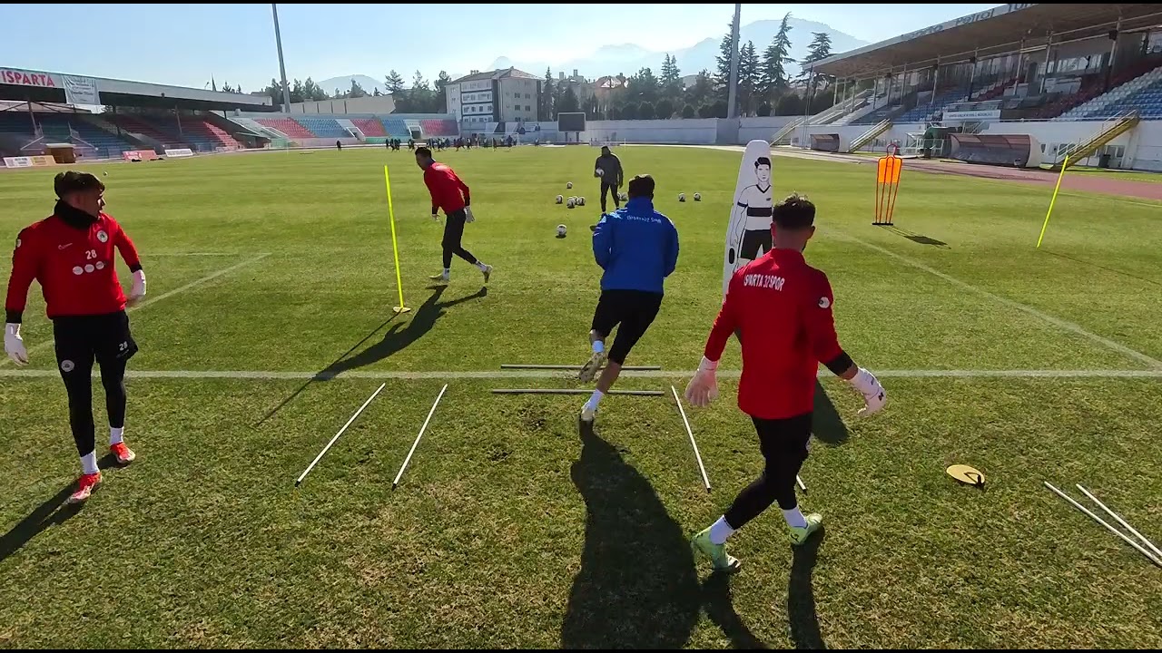 PROFESSIONAL Goalkeeper Shares #1 Training Tip You've Never Heard of