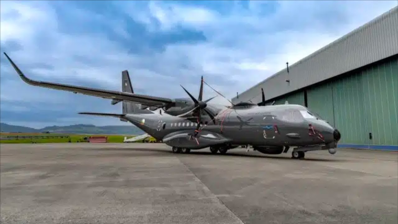 Ирландия получила первый самолет морской разведки Airbus C295