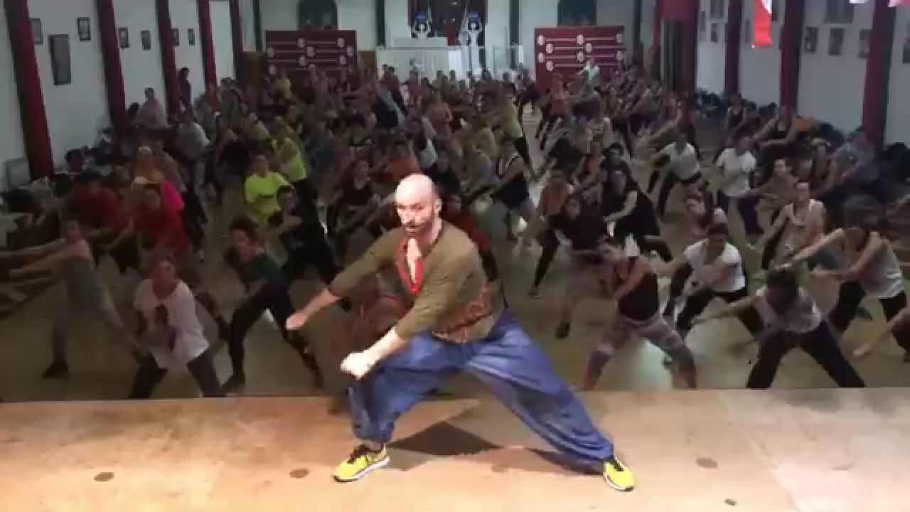 Swappi - Bucket * Zumba Fitness by Ricardo Rodrigues
