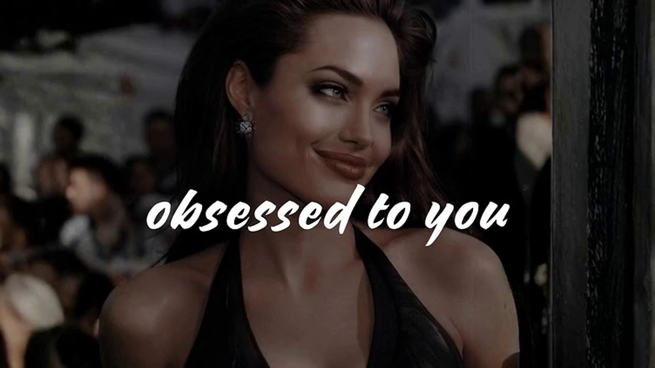 a 2000's baddie playlist - you are the main character