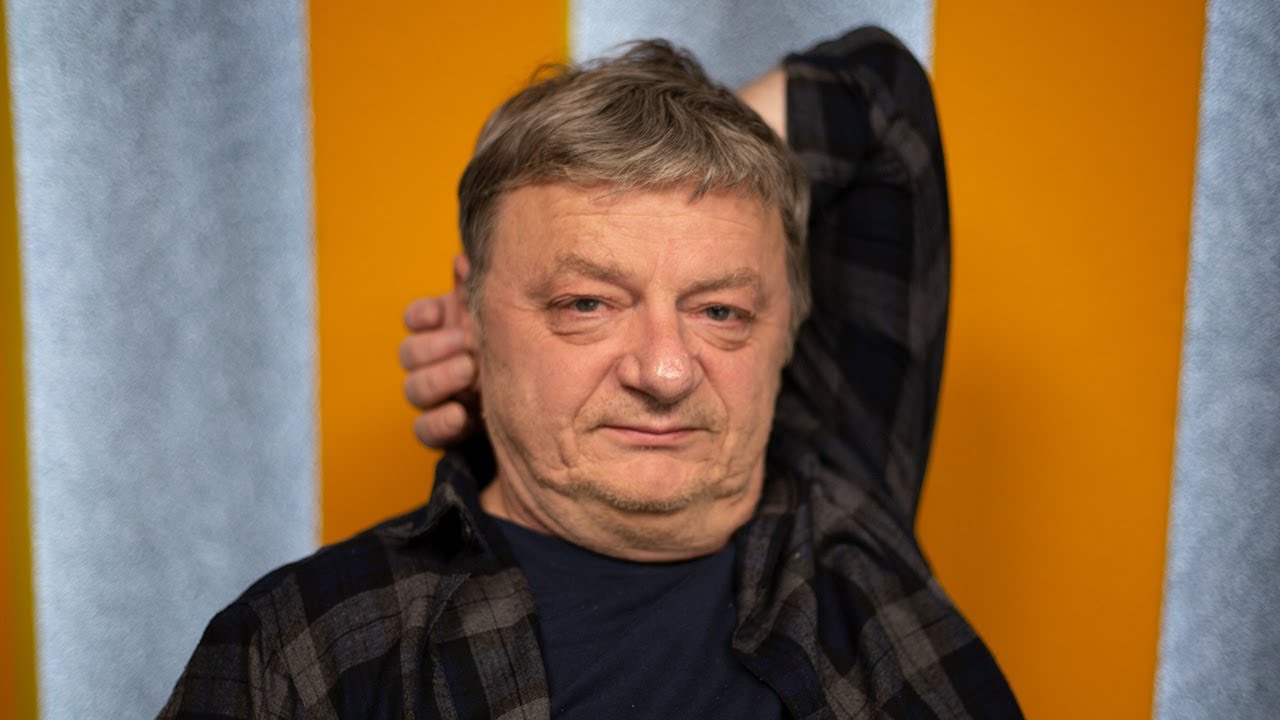Rozbity rydwan - (28 października 2022) Felieton Tomasza Olbratowskiego