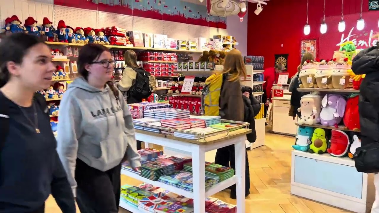 LONDON GATWICK AIRPORT NORTH TERMINAL WALKING TOUR | LGW