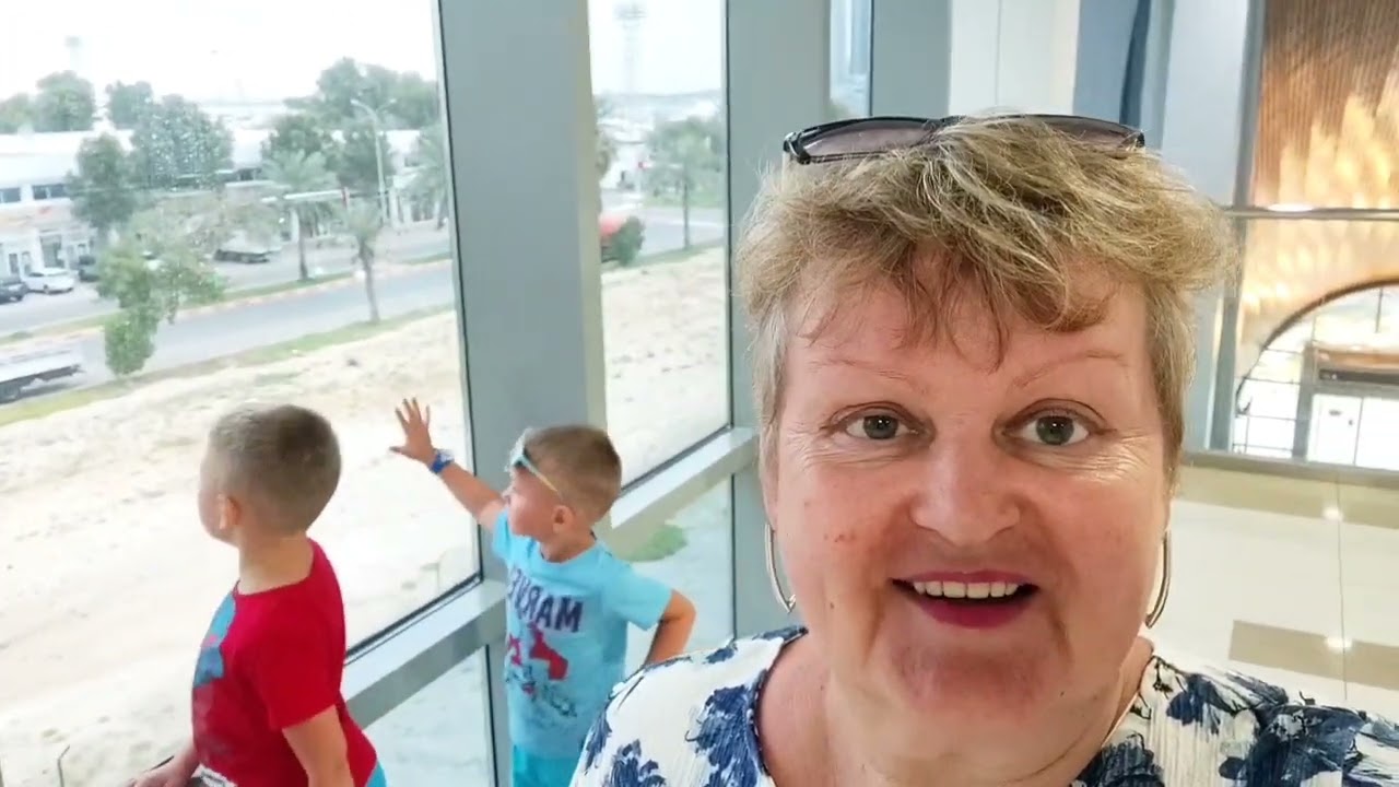 ОАЭ в марте☀️Как мы добирались в Дубай Фестиваль Сити Молл из Шарджы⛲🏙️ Прокатились на метро🚝и Абре🚤
