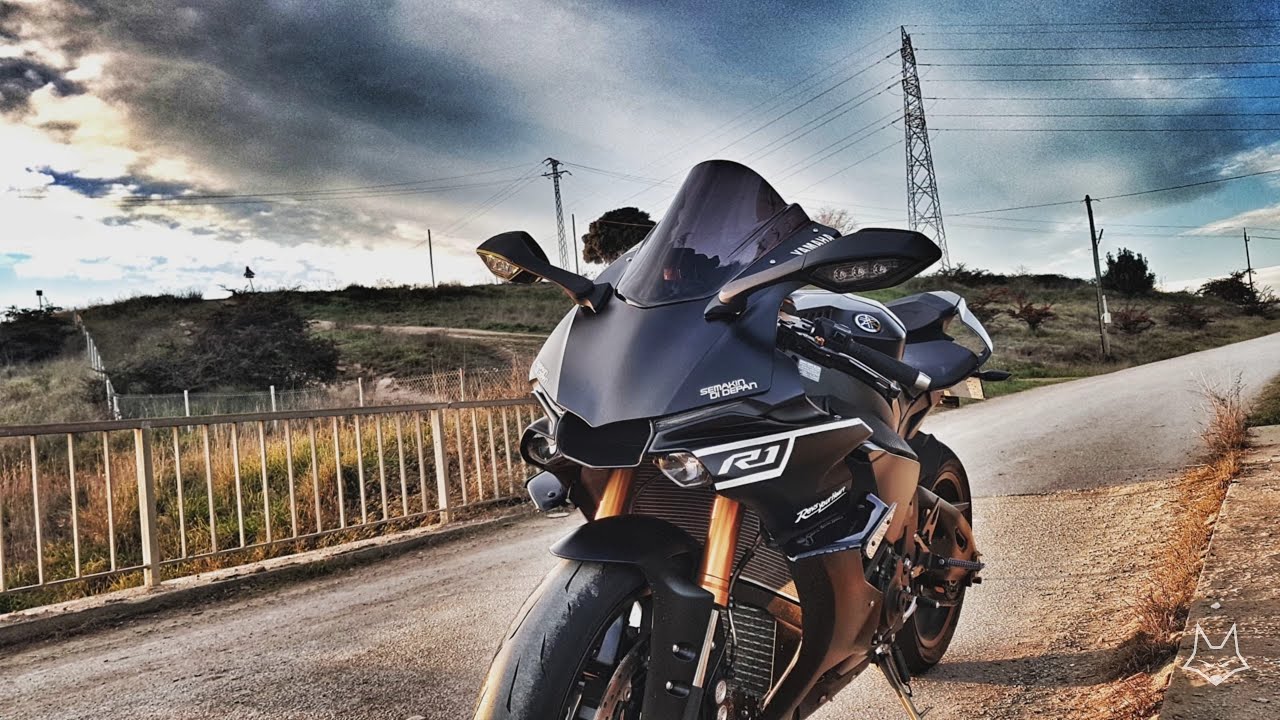 NEW YAMAHA  R1 2019
