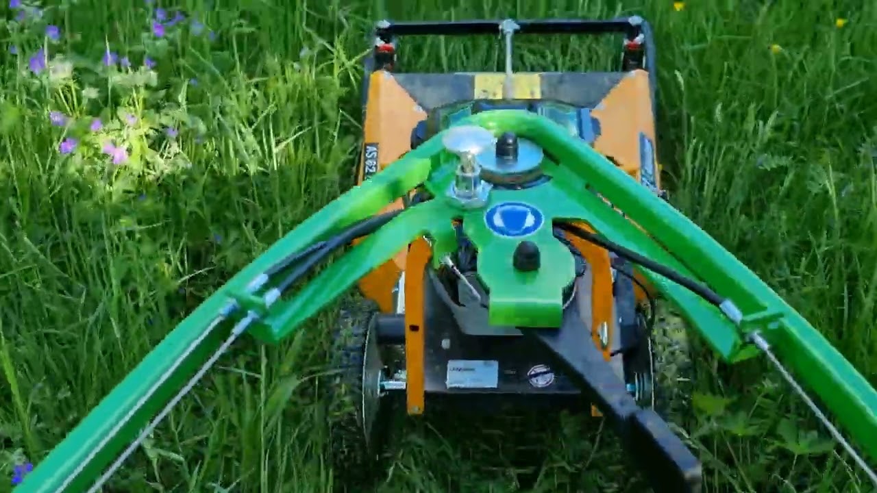 POV AS62 eAllmaeher, er neue elektrische Hochgrasmäher von AS Motor