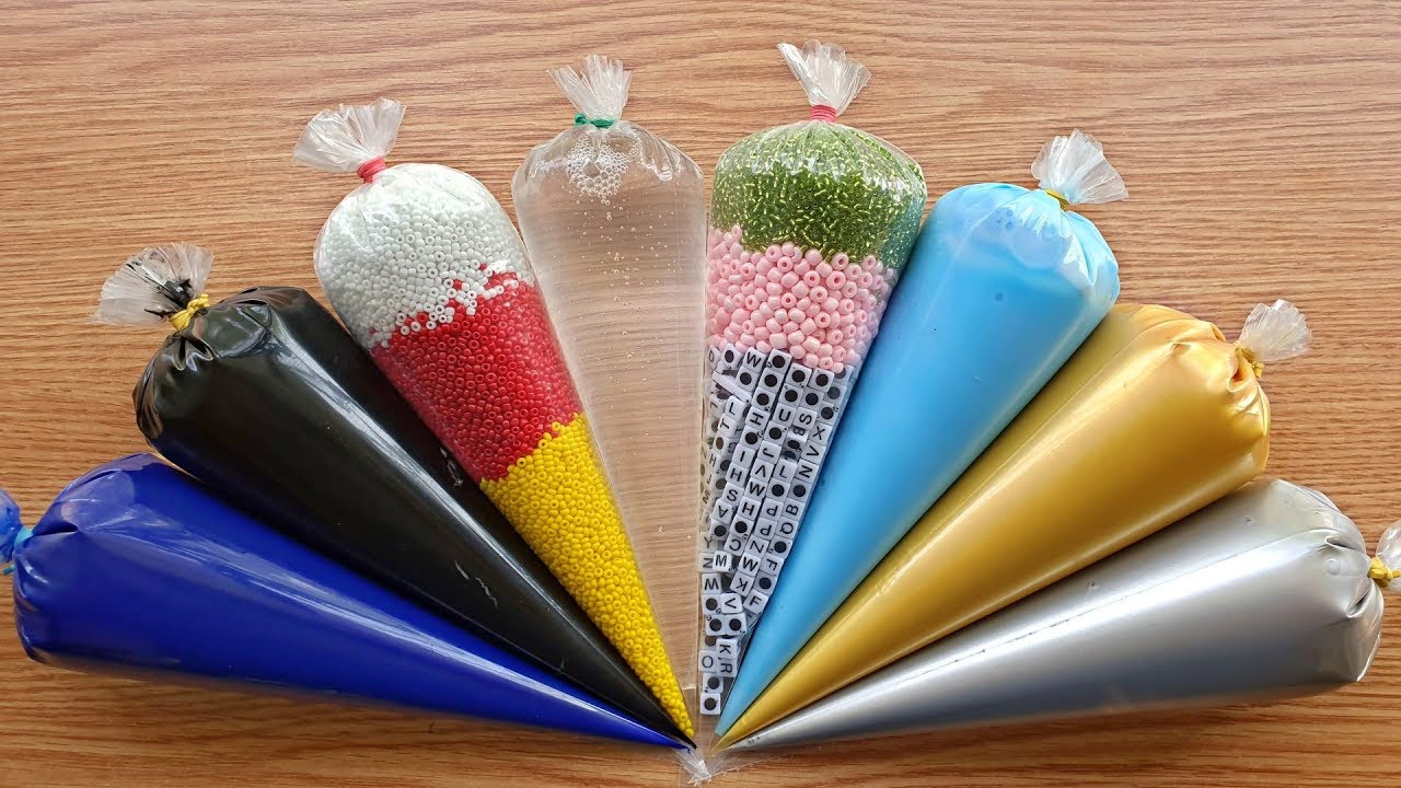 Making Crunchy Slime with Piping Bags #117