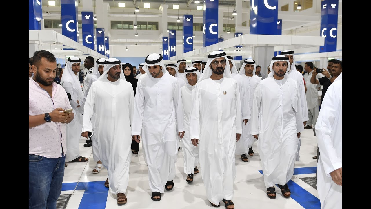 محمد بن راشد يتفقد 