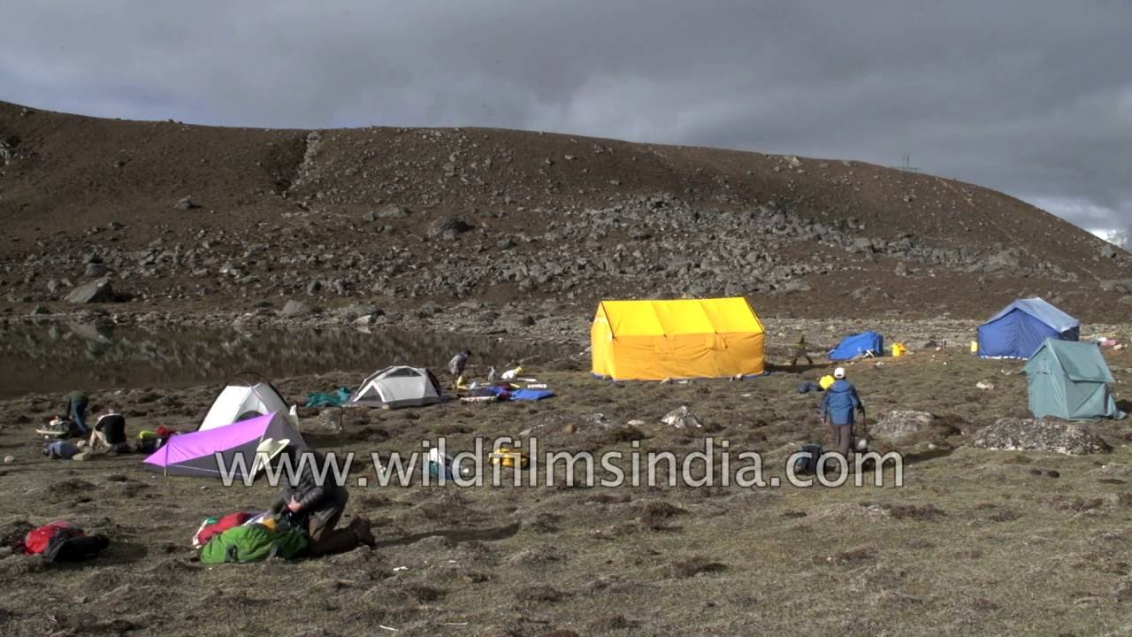 Camping at Langma La in Tibet