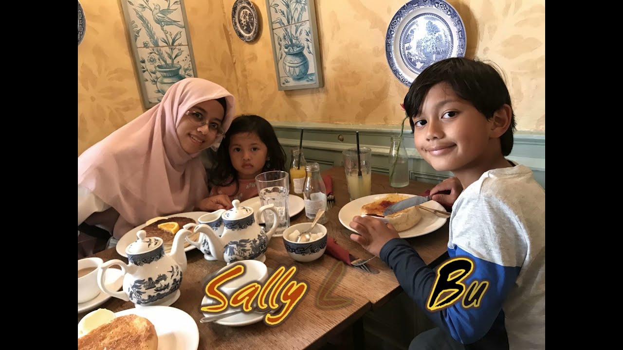 Sally Lunn's Bun - Oldest Eating House in Bath