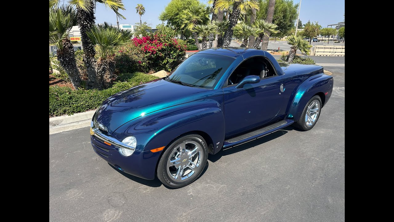 2006 Chevy SSR Roadster Pick Up