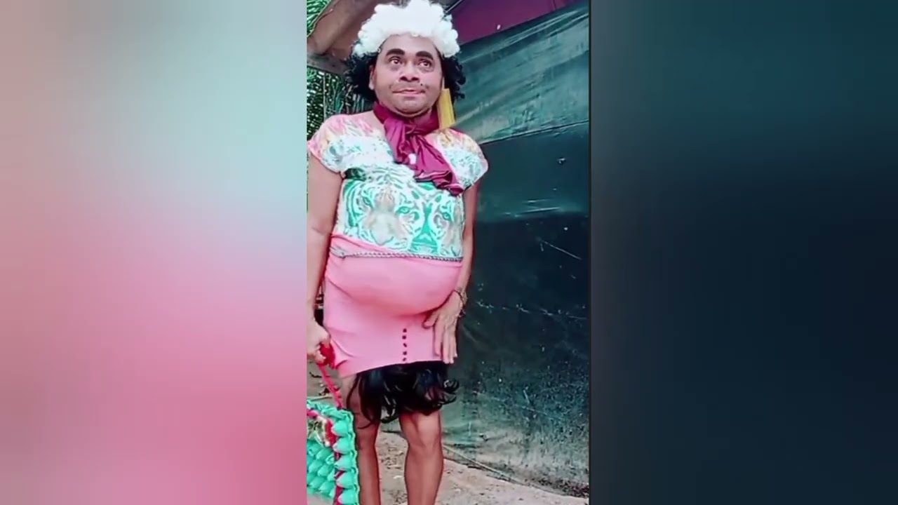Comédia aqui que o João coméia. #João comédia