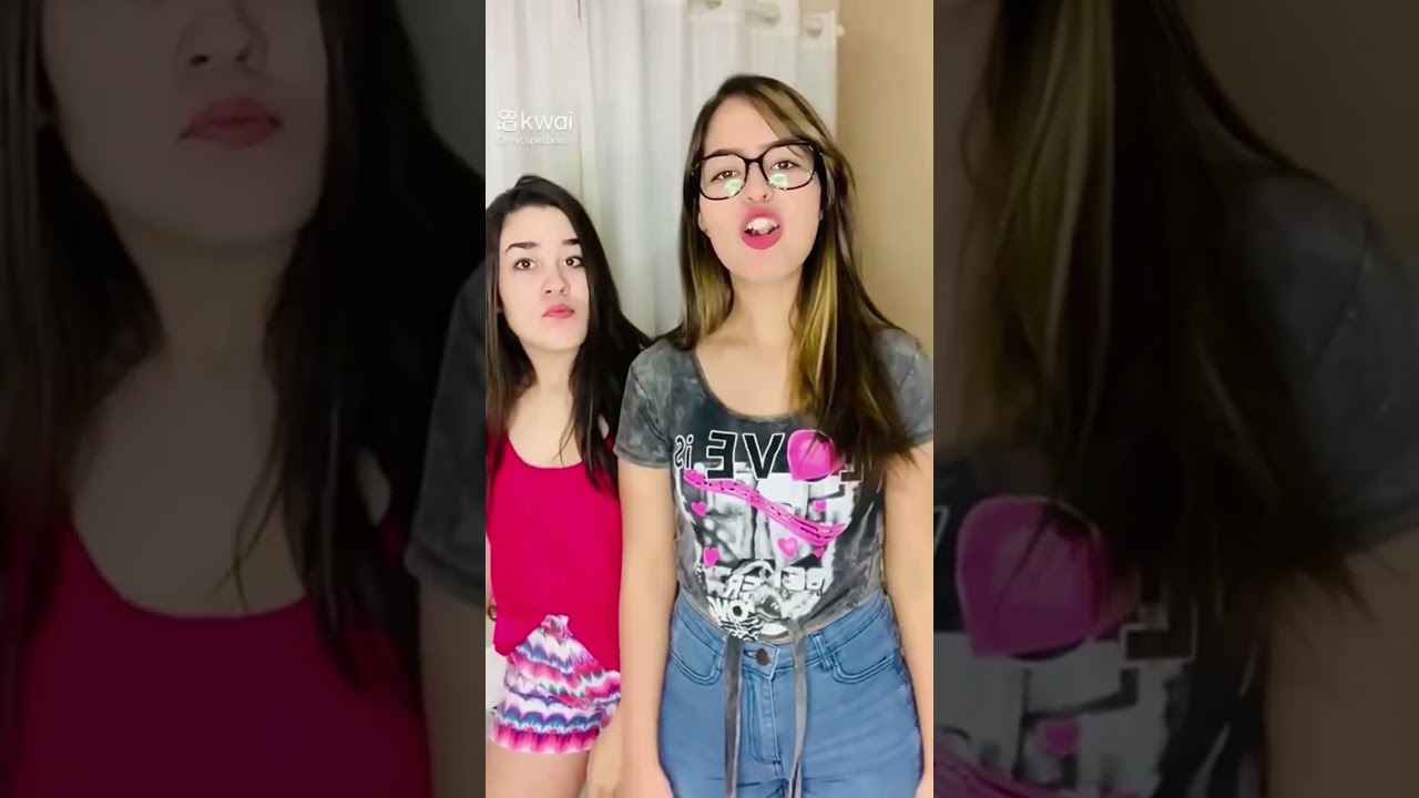 EMILLY VICK E KATLEN ACHO QUE ELAS N&Atilde;O SABE DIVIDIR 🤣💜💗#emillyvickof #katlenof #dosrosas #osrosa #yt