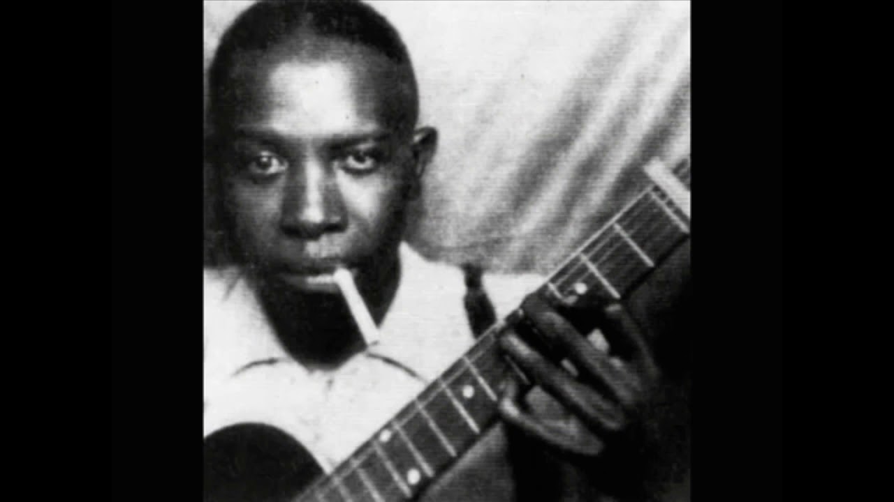 🎸 Blues Chronicles #21: Robert Johnson - Guitar History Lesson - Reverend Robert Jones