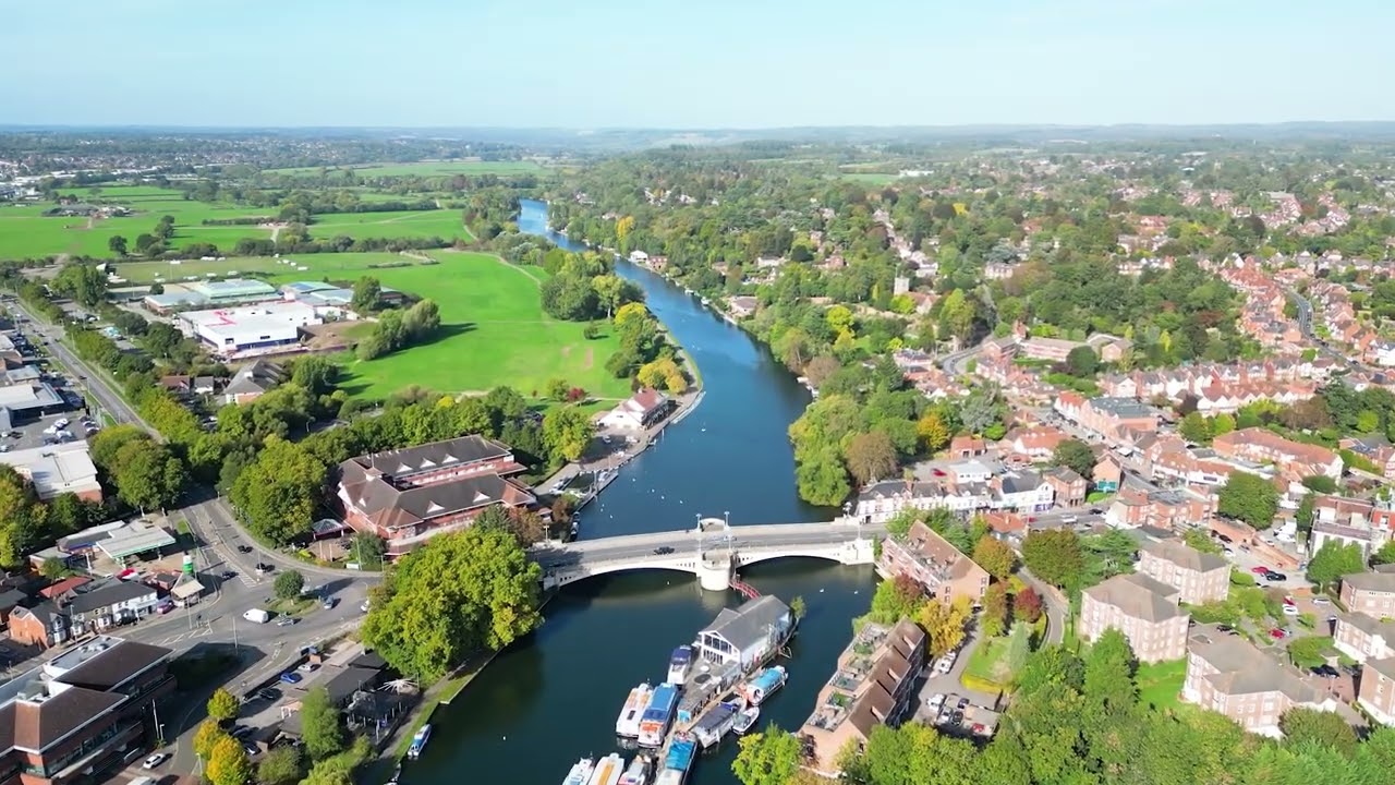 Drone video of Caversham.