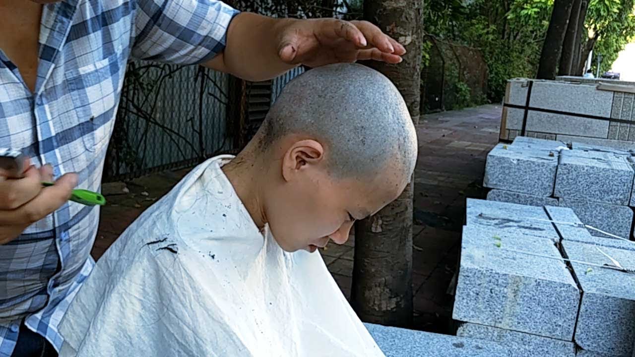 Headshave2H2X0Q22142