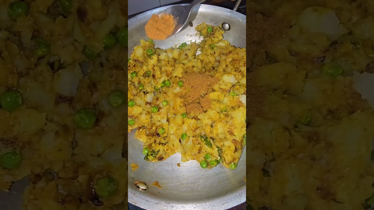 Garm garm crispy samosa… har bite mein mazedaar swaad!😋