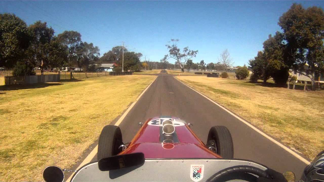 Leyburn Sprints crash Pete Trapnell 1935 Ford