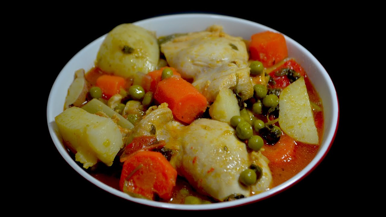 Pollo tapado. Comida Nicaraguense