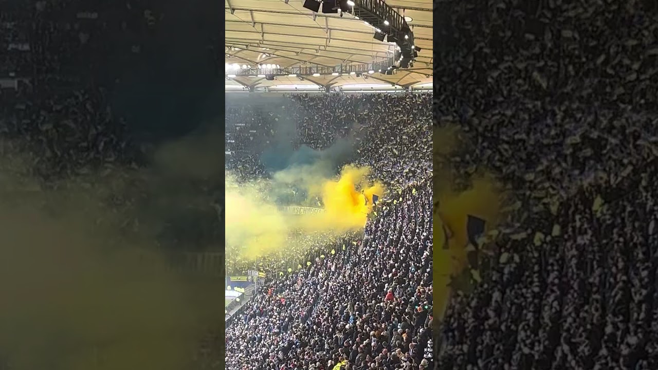 Pyro Choreo HSV vs. BTSV Braunschweig zu Gast in Hamburg