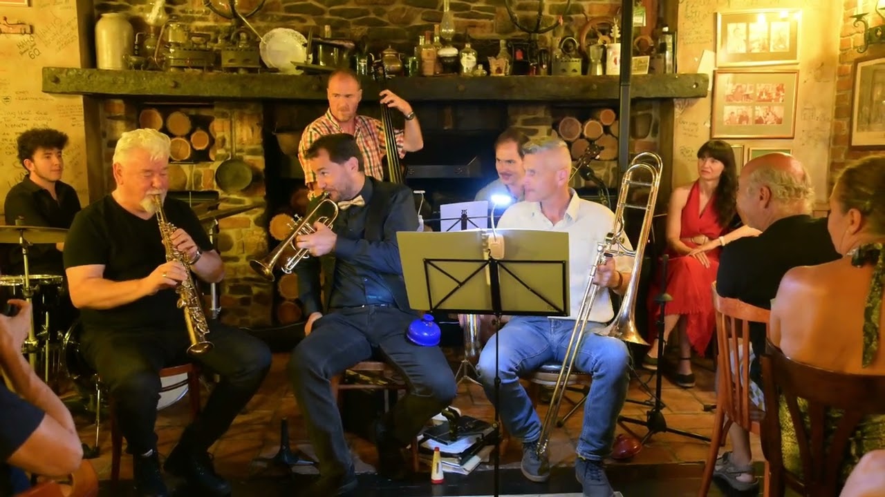 Oh When The Saints Go Marching In - live by IDJazz #idjazz #dixieland #whenthesaintsgomarchingin