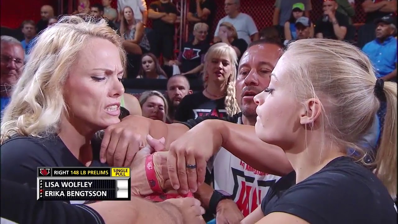 Erika Bengtsson v Lisa Wolfley: WAL 2016 Womens Prelims, Right Hand
