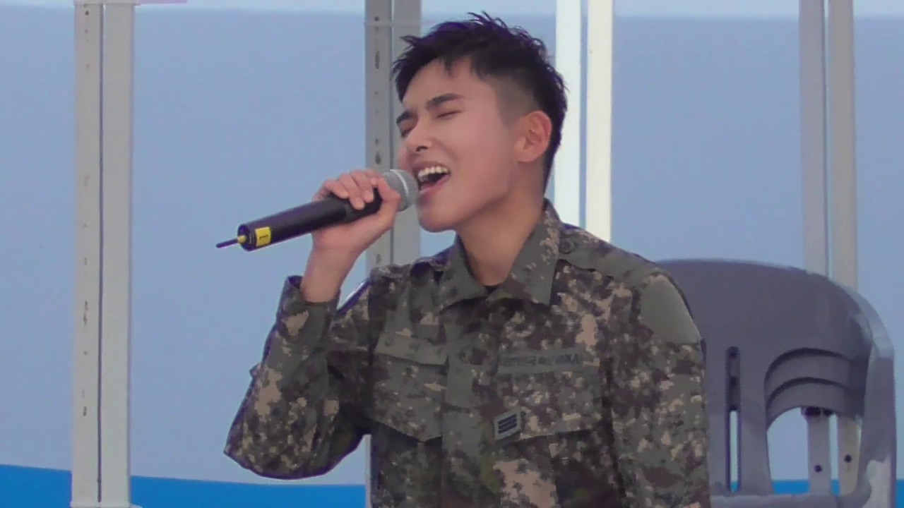 김려욱(RYEOWOOK), 'I' & `우주를 줄게` 리허설 장면 @지상군페스티벌(171009)