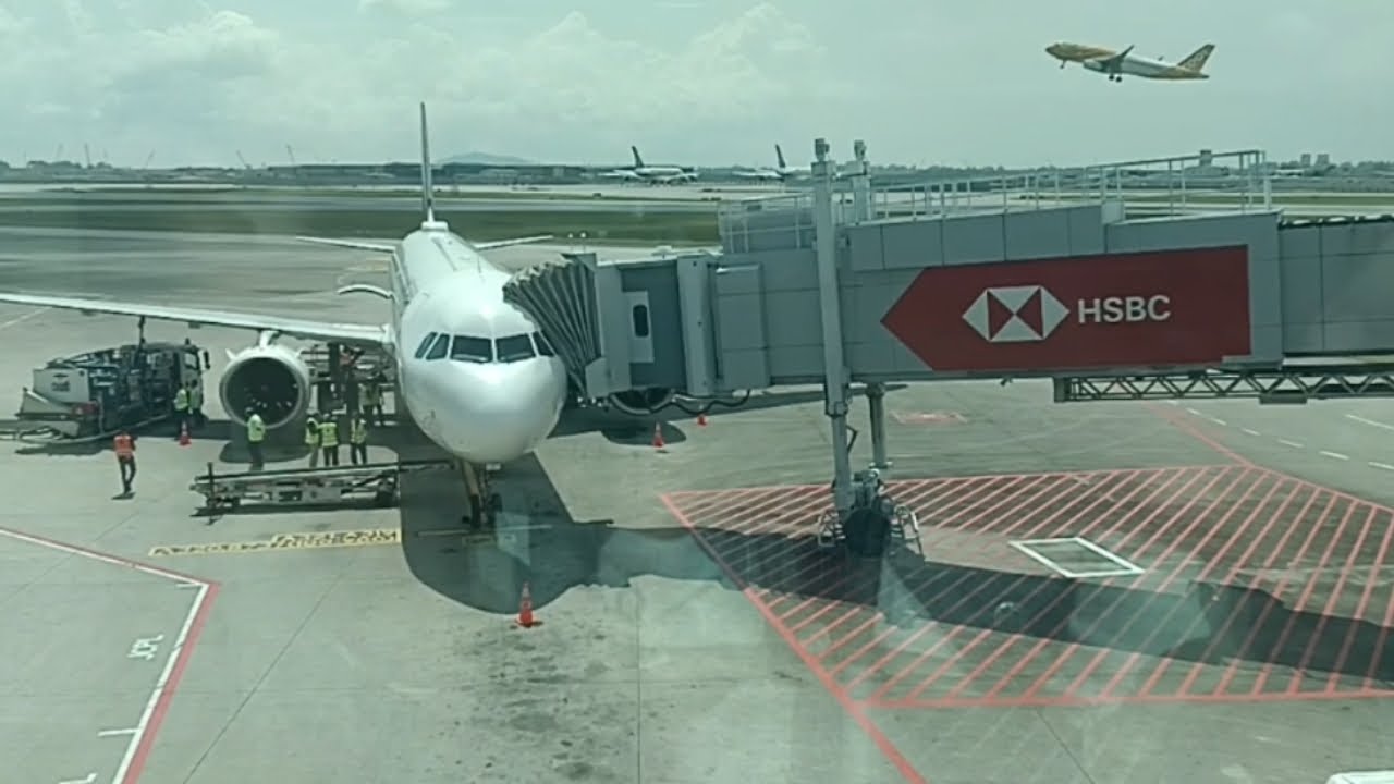 Last Day in Singapore - Changi Airport (Singapore - Mumbai)