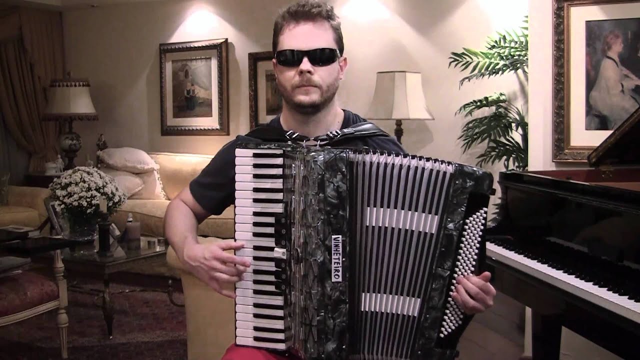 Beyonce and Lady Gaga on Accordion in Polka version