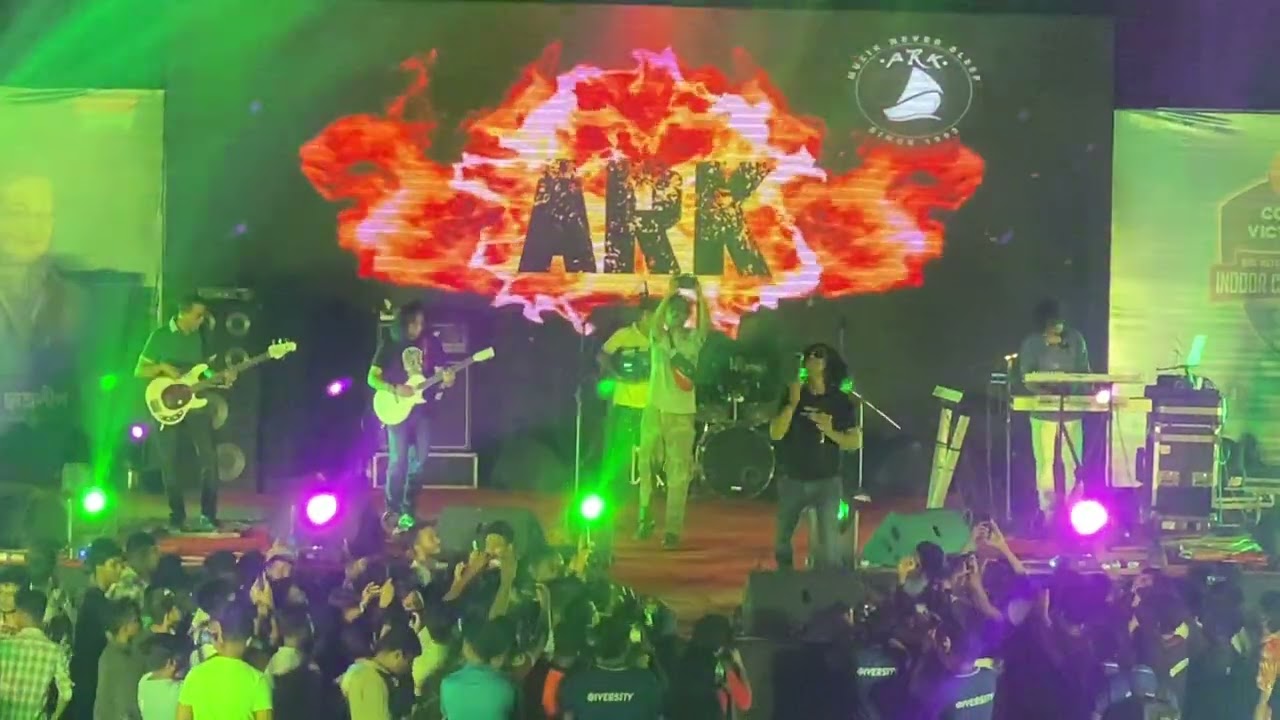 ja re ja ure ja by ark ( hasan)  live at sohrawardi indor Stadium,