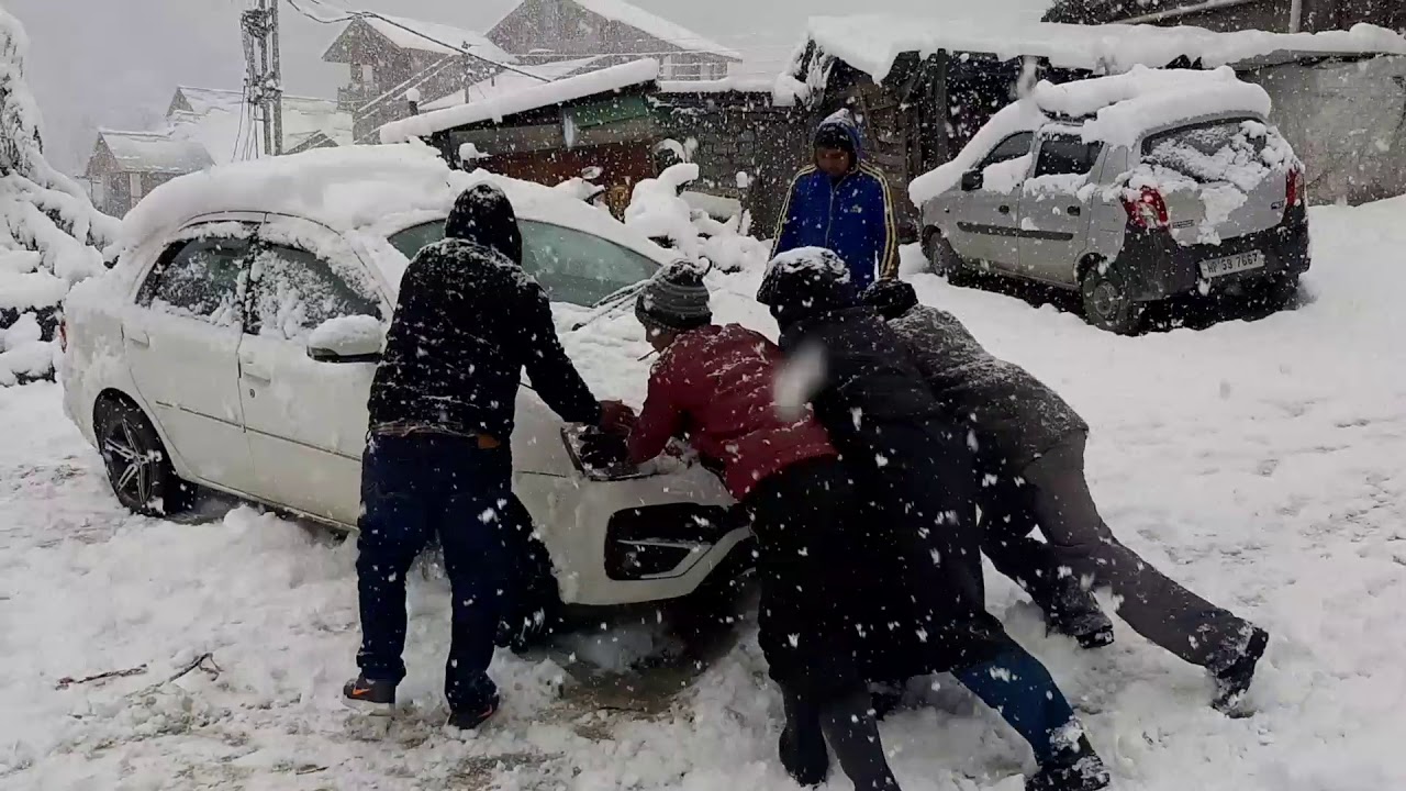 Solang valley snowfall