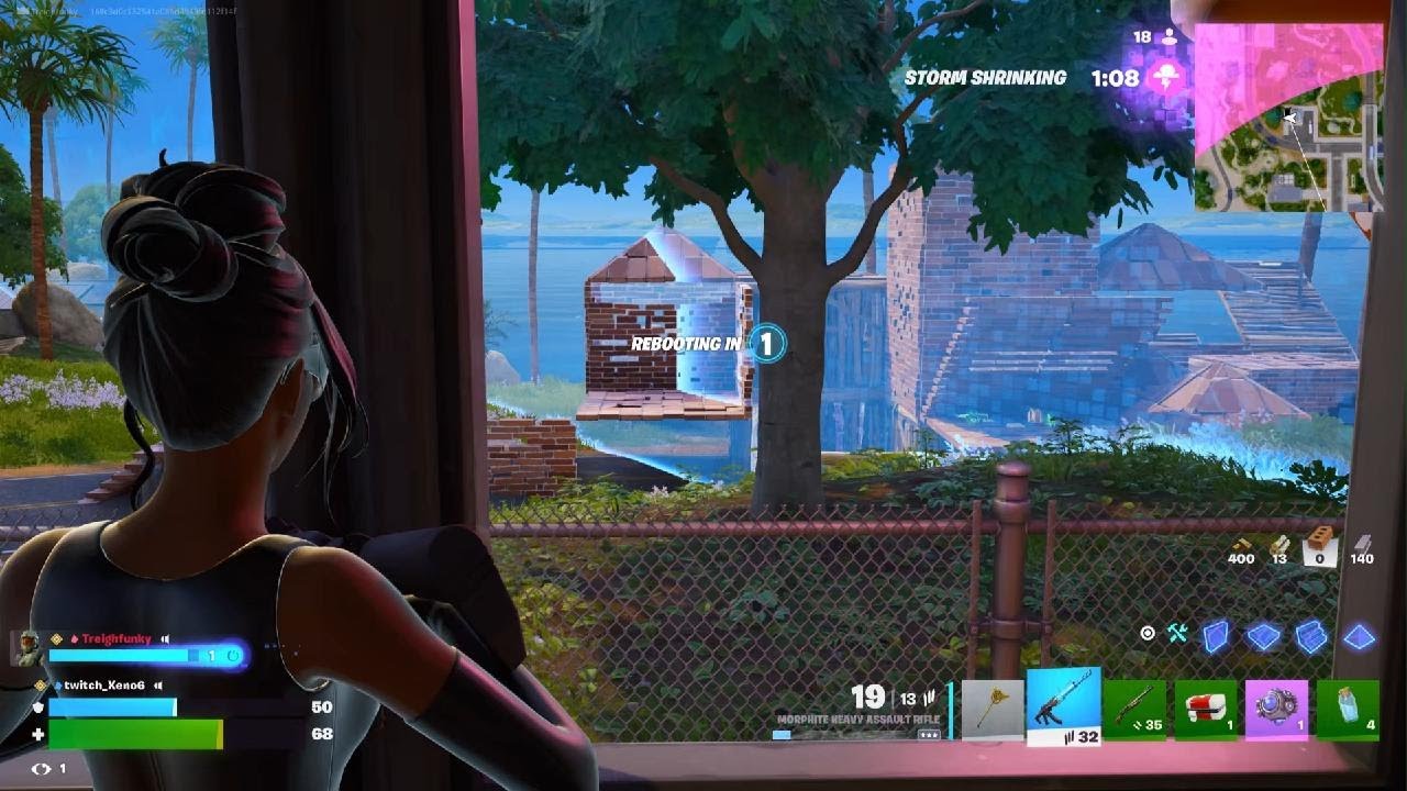 Playing Ranked Reload with my friend