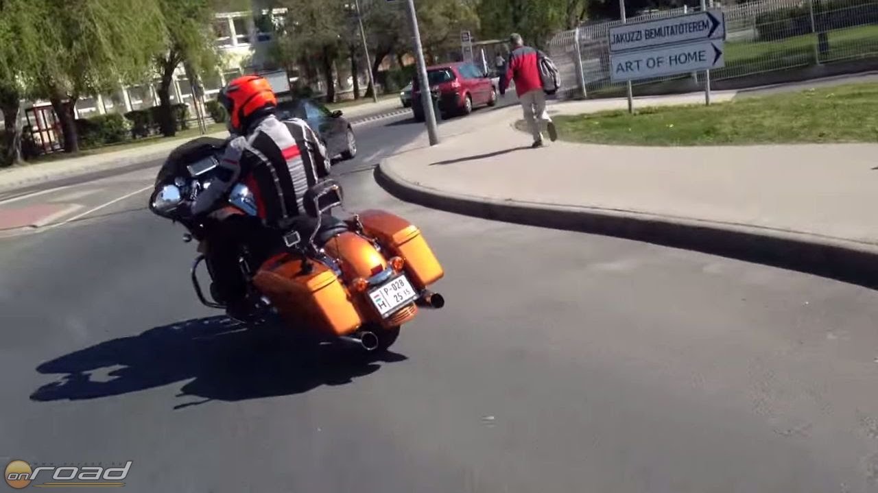 Harley-Davidson Road Glide Special teszt - Onroad.hu