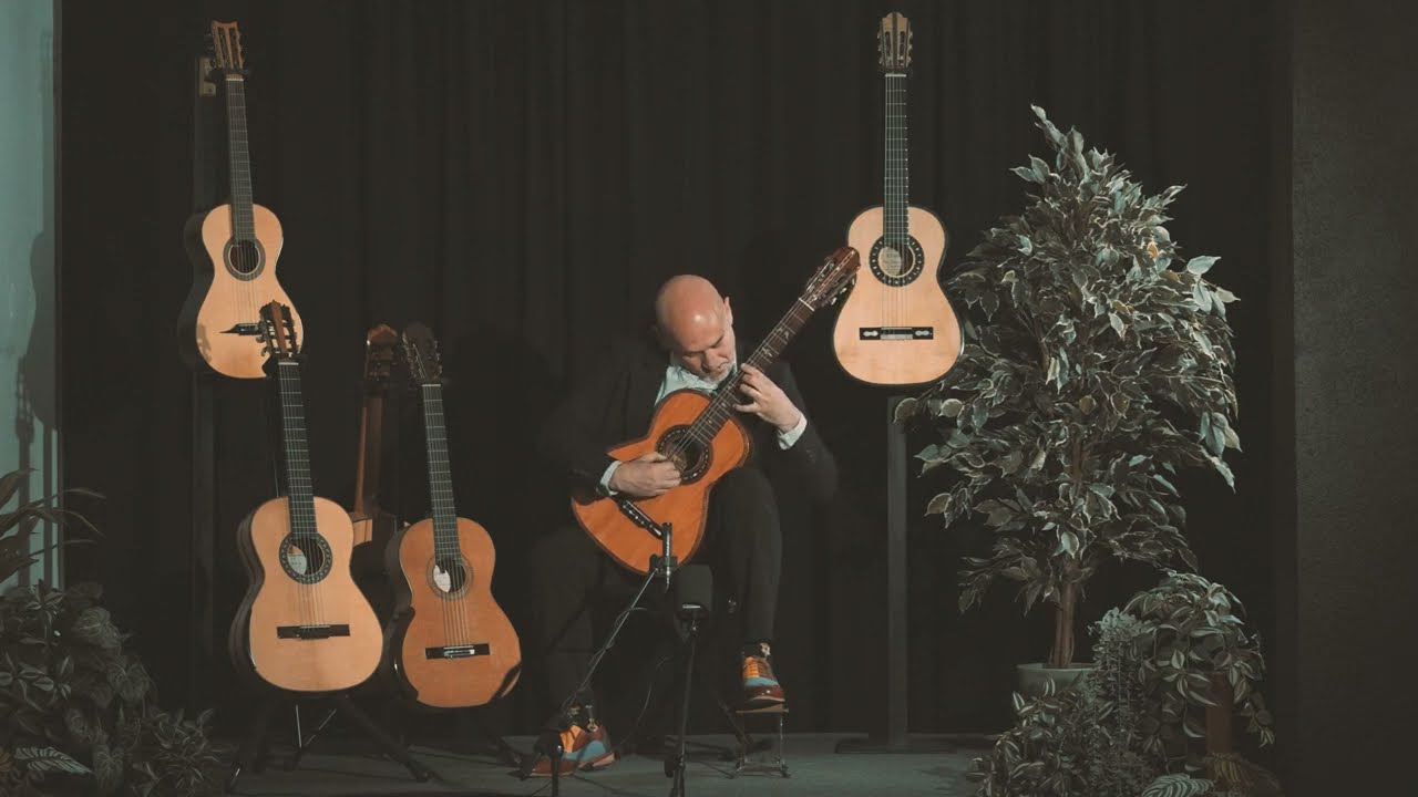 ROMANCE Anónimo - played by PACO SECO in Ronda Guitar House