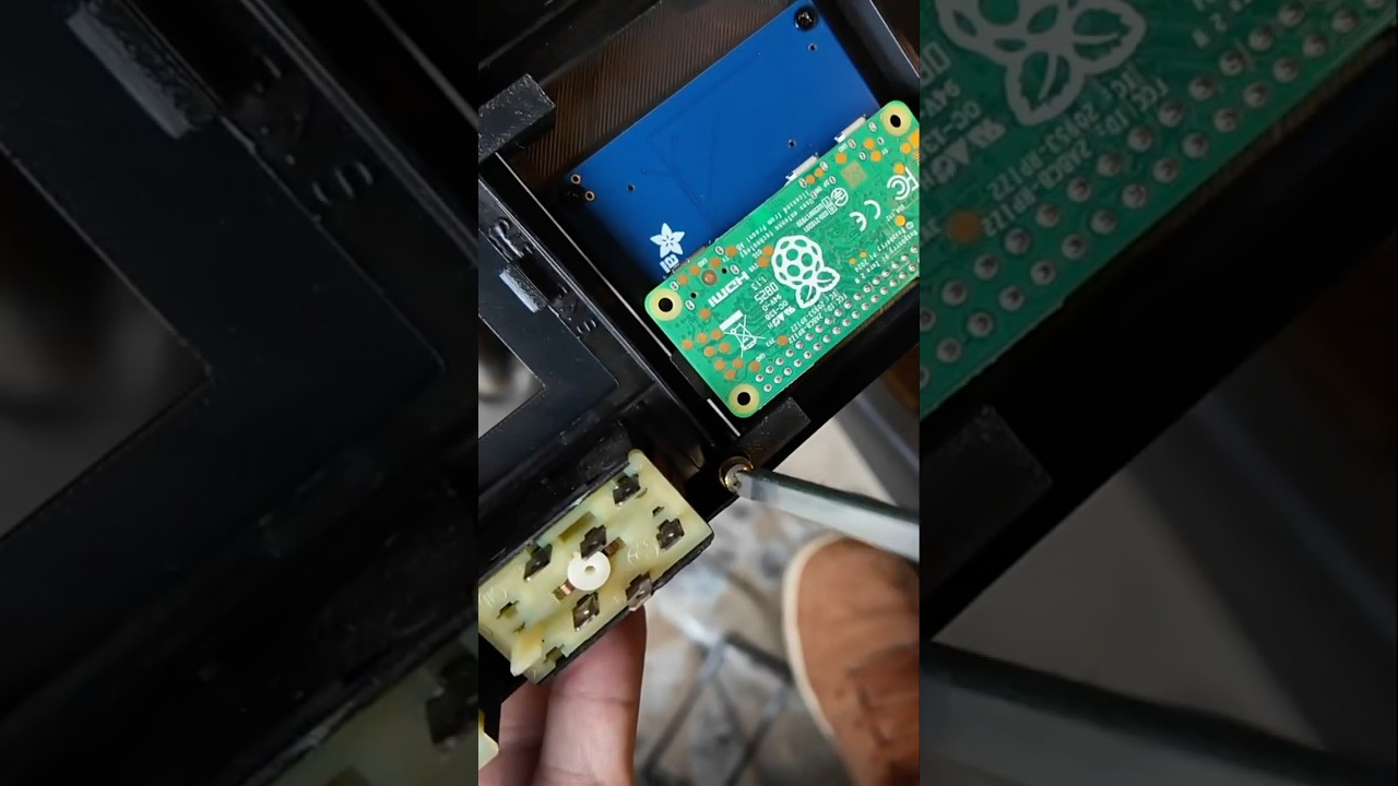 Hack Your Car's Dashboard with a Raspberry Pi Zero