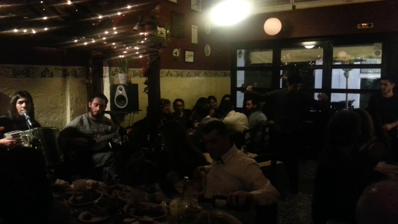 Enjoying Greek Rebetika Music In Athens | Omilo