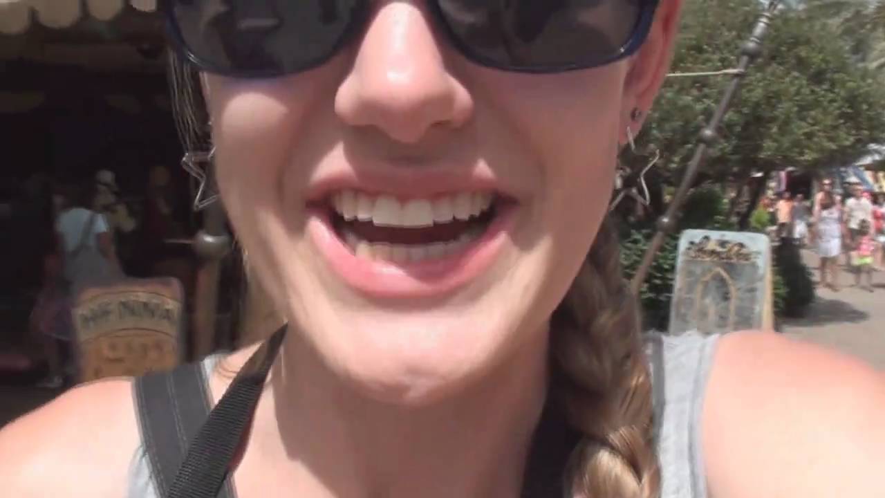 ROFL Vlog #6: HP Theme Park!