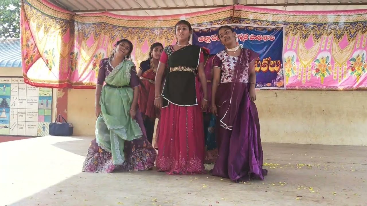 Zphs chakkapalli 8th class girls dance performance 